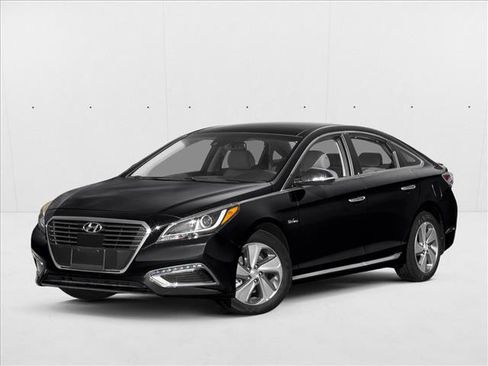 Used 2017 Hyundai Sonata Limited w/ Ultimate Package 02 FWD image 1