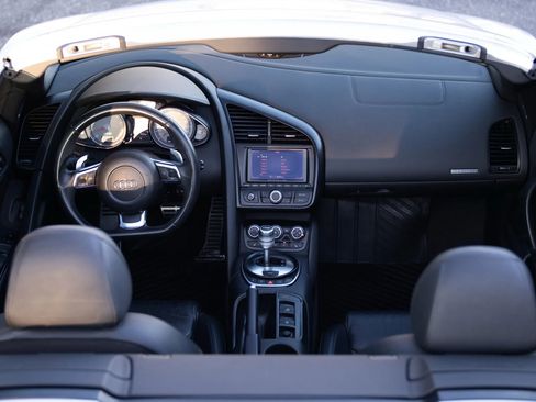 Used 2012 Audi R8 V8 image 36