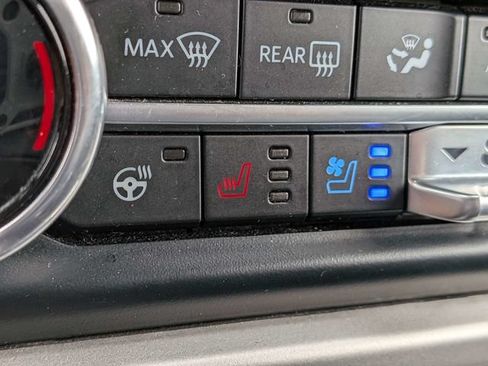 Used 2024 Ford Expedition Max XLT RWD image 23