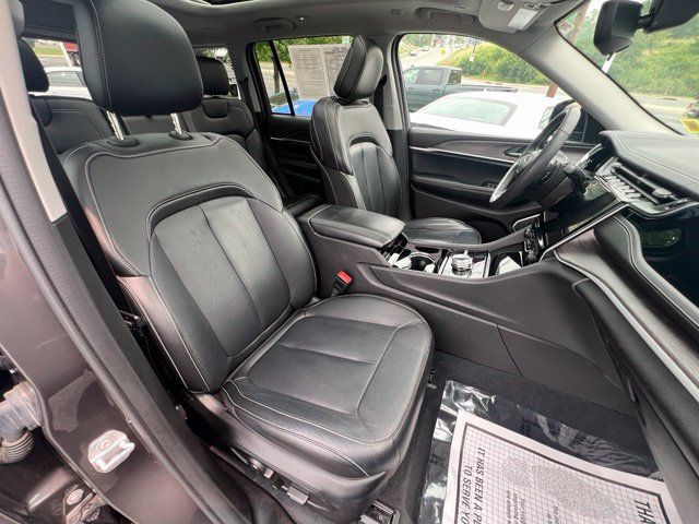 Used 2022 Jeep Grand Cherokee Limited 4xe AWD/4WD image 32