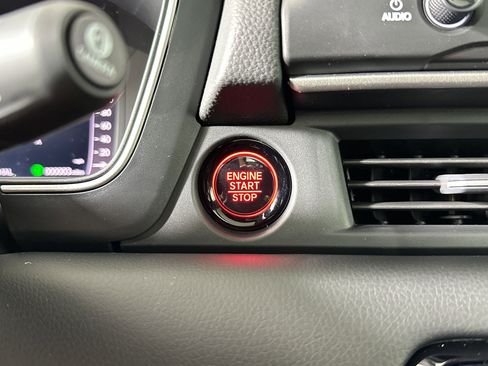 New 2026 Honda Pilot Black Edition image 25