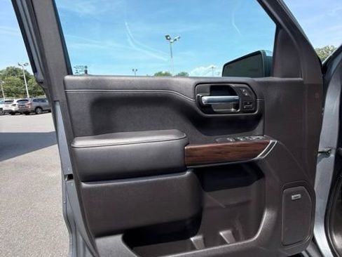 Used 2020 GMC Sierra 1500 SLT w/ SLT Premium Plus Package AWD/4WD image 9