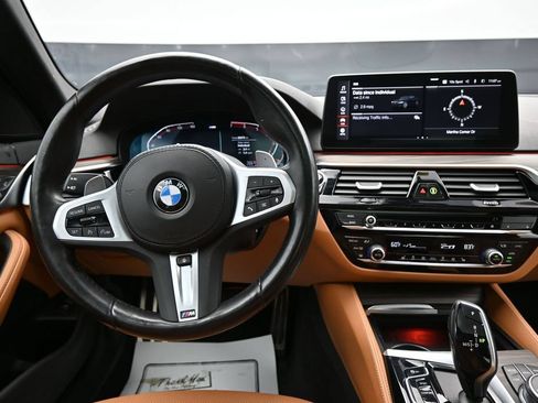 Used 2023 BMW 530i xDrive w/ M Sport Package AWD/4WD image 16