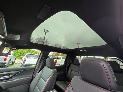 New 2025 Chevrolet Silverado EV RST image 13