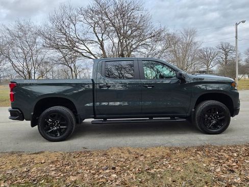 New 2026 Chevrolet Silverado 1500 LT Trail Boss w/ Dark Appearance Package image 7