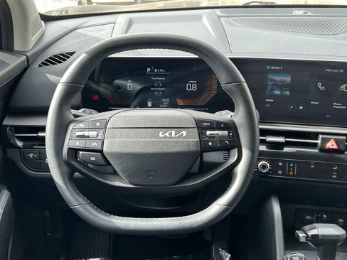 Used 2026 Kia Sportage LX FWD image 34