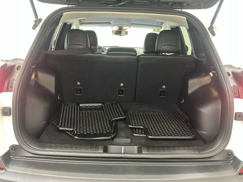 Used 2021 Jeep Cherokee Trailhawk w/ Trailer Tow Group AWD/4WD image 25