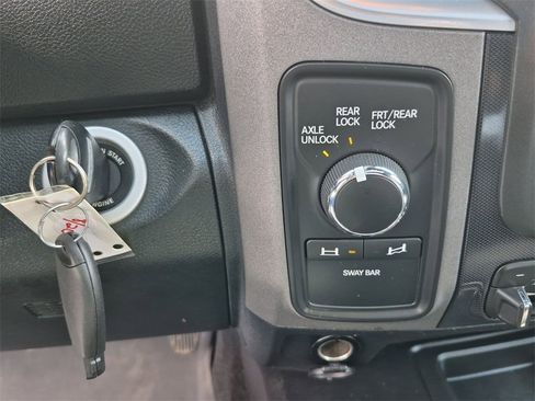 Used 2018 RAM 2500 Power Wagon w/ Luxury Group image 27