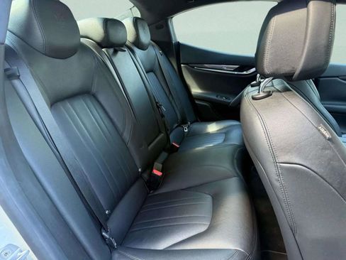 Used 2019 Maserati Ghibli S Q4 image 11