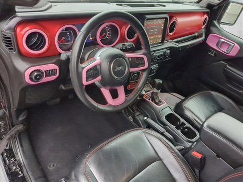 Used 2021 Jeep Wrangler Unlimited Rubicon w/ Xtreme Recon 35" Tire Package image 12