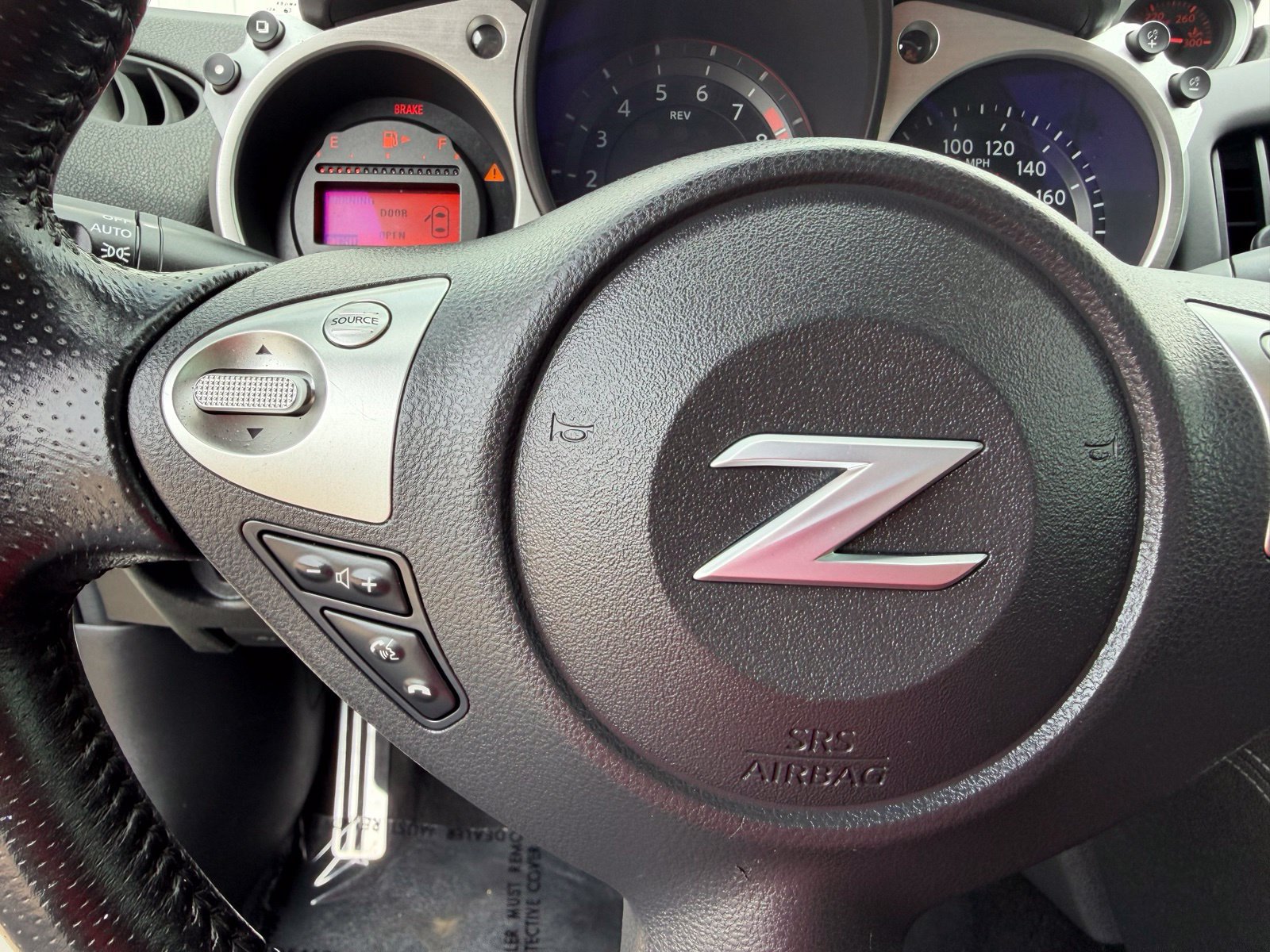 Used 2019 Nissan 370Z Coupe RWD image 15