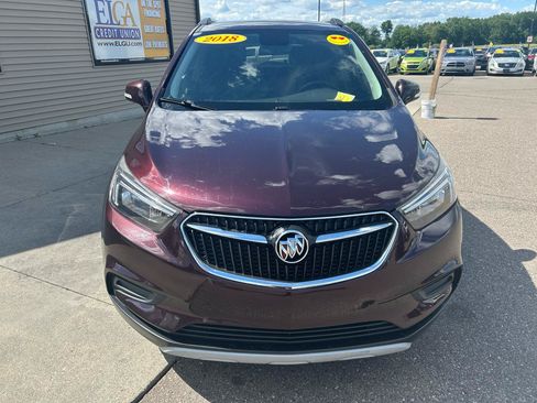 Used 2018 Buick Encore Preferred FWD image 2