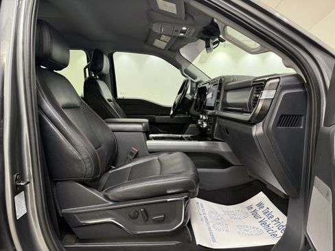 Used 2023 Ford F350 Lariat w/ Sport Appearance Package image 29