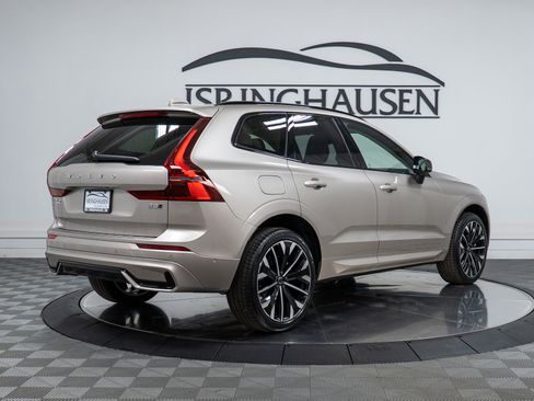 New 2026 Volvo XC60 B5 Ultra w/ Protection Package Premier image 5