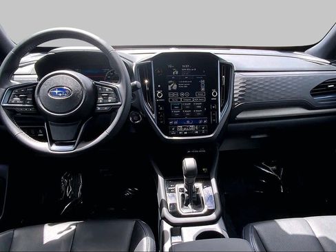 Certified 2025 Subaru Forester Limited AWD/4WD image 16