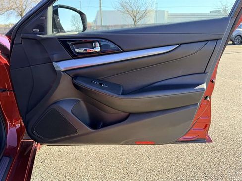 Used 2023 Nissan Maxima SL image 10