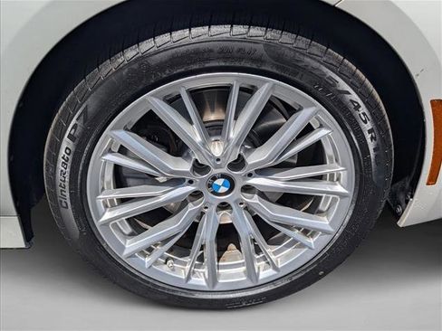 Certified 2023 BMW 330i Sedan w/ Convenience Package RWD image 25