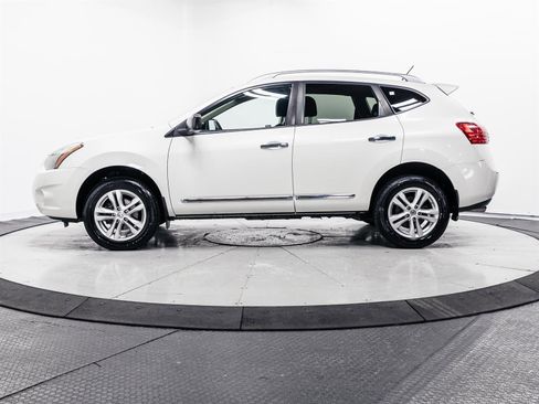Used 2015 Nissan Rogue S w/ Convenience Package image 6