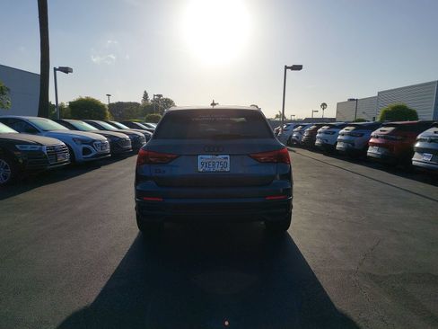 Used 2025 Audi Q3 2.0T Premium Plus w/ Premium Plus Package AWD/4WD image 6