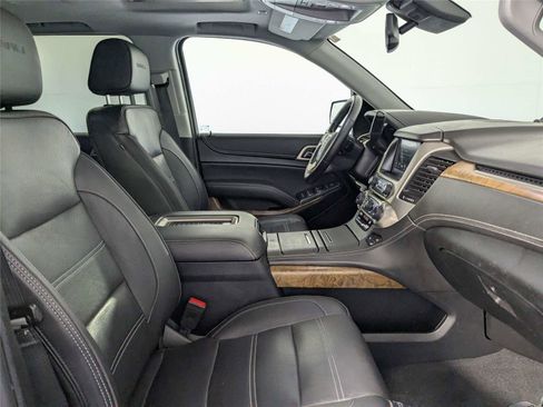 Used 2020 GMC Yukon XL Denali w/ Open Road Package AWD/4WD image 31