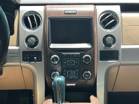 Used 2013 Ford F150 Lariat w/ Mid Equipment Group AWD/4WD image 15