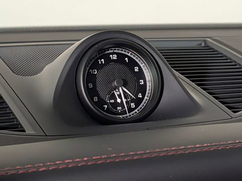 New 2026 Porsche Macan S image 32