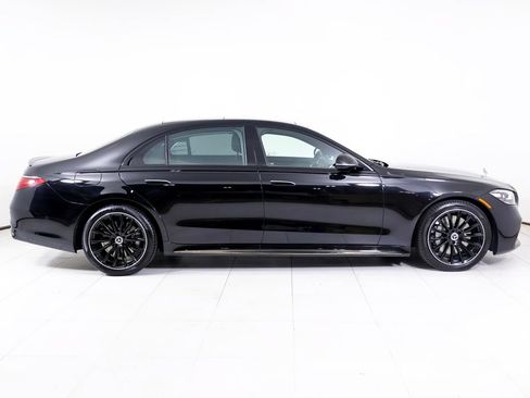 Used 2025 Mercedes-Benz S 580 4MATIC Sedan image 33