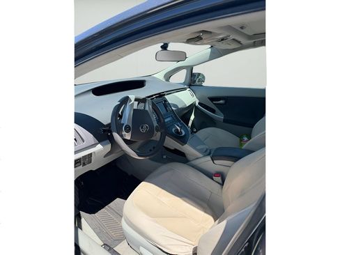 Used 2010 Toyota Prius Three FWD image 6