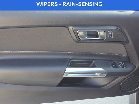 Used 2021 Ford Mustang Coupe image 16