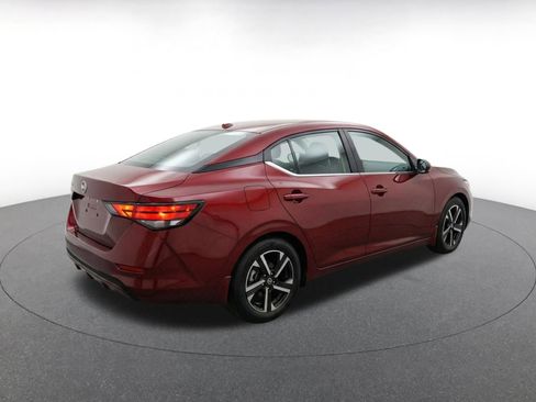 Used 2025 Nissan Sentra SV FWD image 8