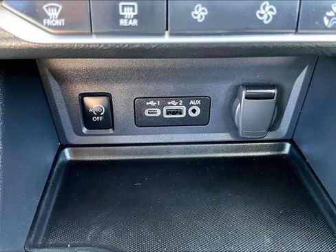 Certified 2025 Nissan Sentra SV w/ All-Weather Package FWD image 15