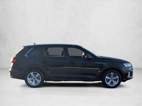 Used 2023 Audi Q7 3.0T Premium w/ Convenience Package AWD/4WD image 4