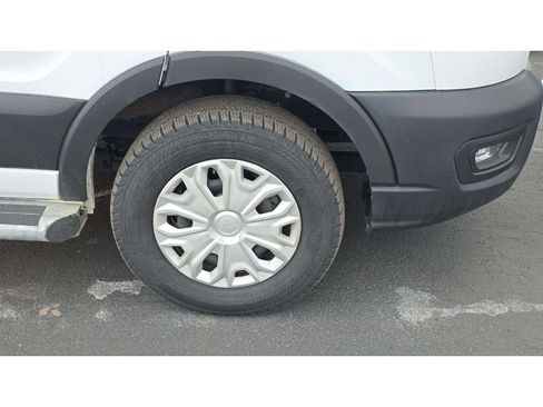 Used 2024 Ford Transit 250 Low Roof w/ Exterior Upgrade Package image 7