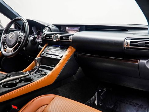 Used 2019 Lexus RC 300 image 15