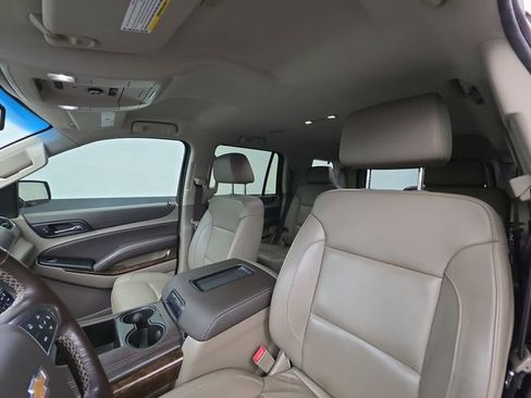 Used 2019 Chevrolet Tahoe LT w/ Luxury Package image 44