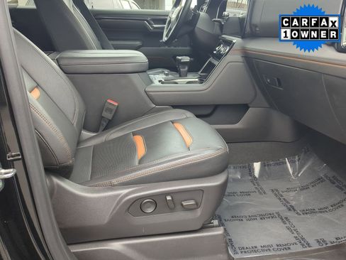 Used 2024 GMC Sierra 1500 AT4 w/ Technology Package image 28