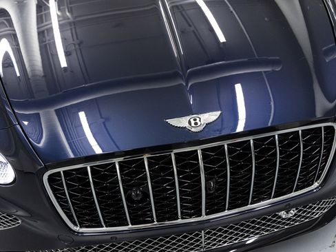 New 2026 Bentley Continental GTC AWD/4WD image 16