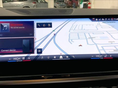 New 2026 BMW X5 xDrive50e w/ Executive Package image 18