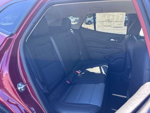 New 2025 Chevrolet Trax LT image 42