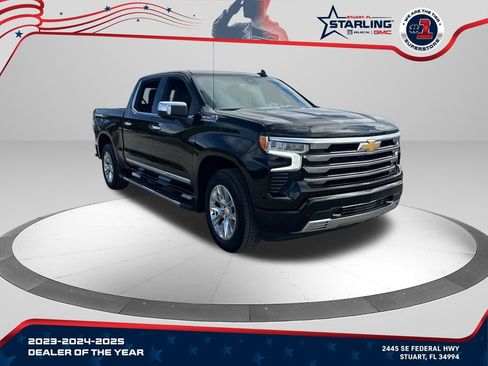 Used 2024 Chevrolet Silverado 1500 High Country w/ High Country Premium Package AWD/4WD image 1