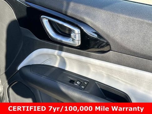 Certified 2022 Jeep Compass Limited image 9