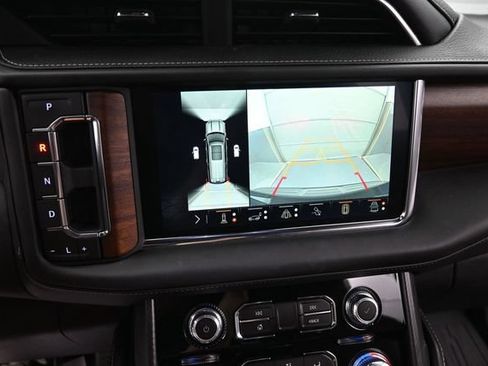 Used 2024 GMC Yukon Denali Ultimate AWD/4WD image 35