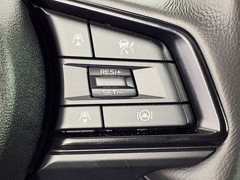 Used 2025 Subaru Outback Onyx Edition image 19