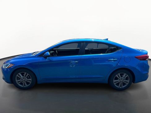 Used 2017 Hyundai Elantra SE FWD image 6