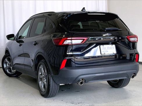 Used 2025 Ford Escape ST-Line FWD image 10