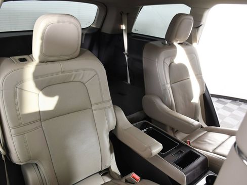 Used 2021 Lincoln Aviator Grand Touring w/ Equipment Group 302A image 22