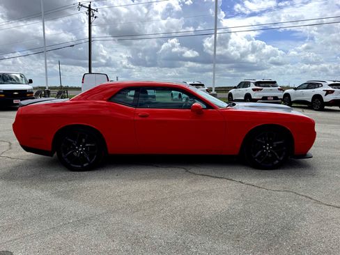 Used 2020 Dodge Challenger R/T w/ Blacktop Package RWD image 8