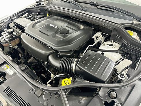 Used 2016 Jeep Grand Cherokee Limited 75th Anniversary AWD/4WD image 32