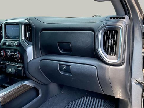 Used 2020 Chevrolet Silverado 1500 LT Trail Boss AWD/4WD image 19
