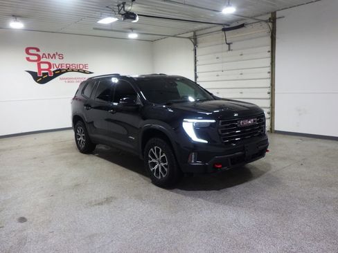 Used 2025 GMC Acadia AT4 w/ LPO, Floor Liner Package AWD/4WD image 5